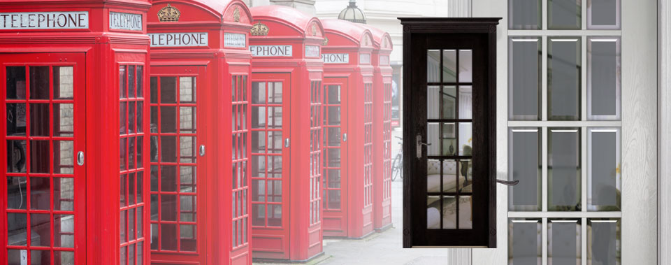 Двери серии Лондон в виде телефонной будки