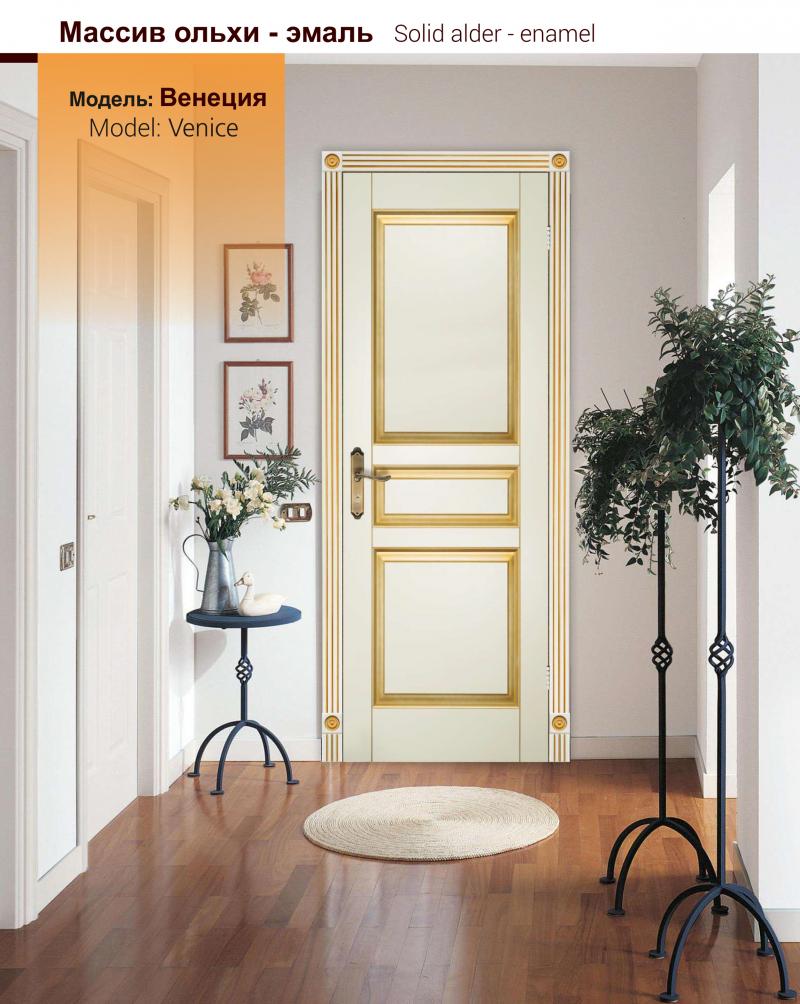 Двери из массива ольхи Венеция-эмаль+патина